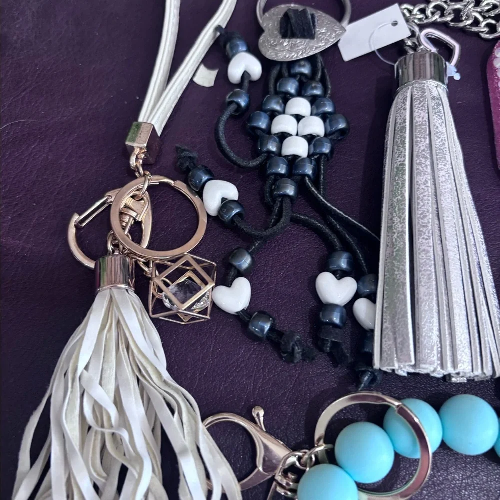 Keychain bundle - Picture 2 of 7